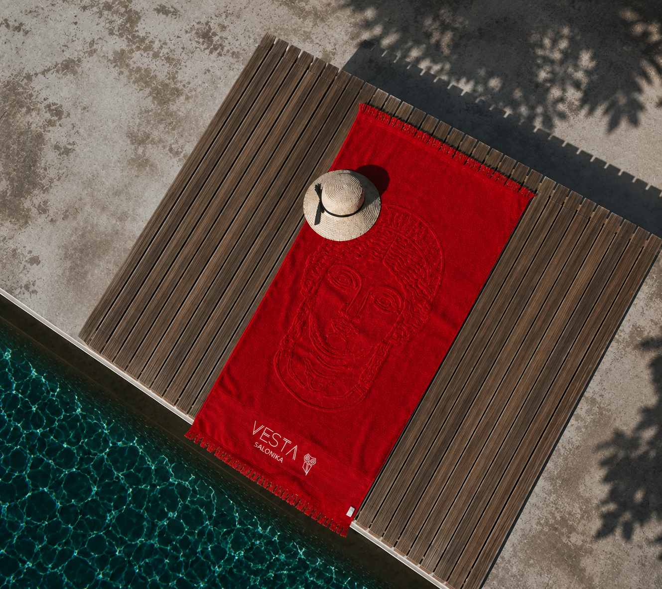 FAZZIA OF HERA™ Oversize Röd Frottéhandduk  – 3D-Design ANESI SCANDINAVIA